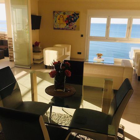 Royal Executive Suite Малага Экстерьер фото